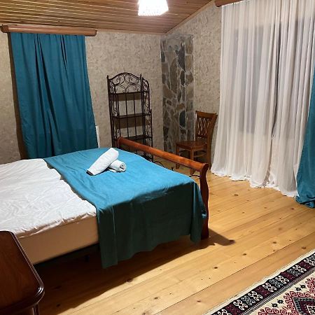 Laghami Guest House メスティア エクステリア 写真